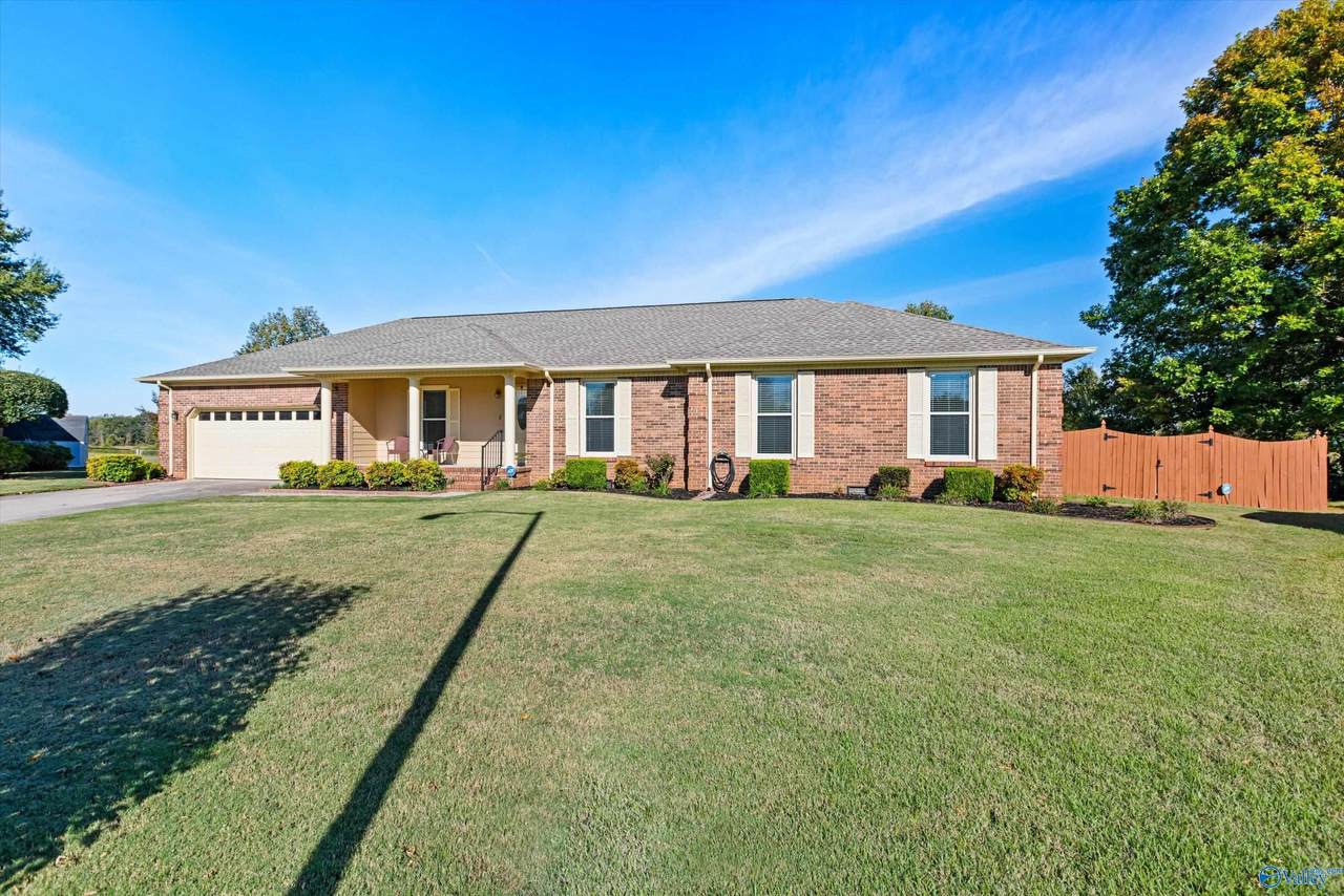 13300 Hyde Park - Photo 1