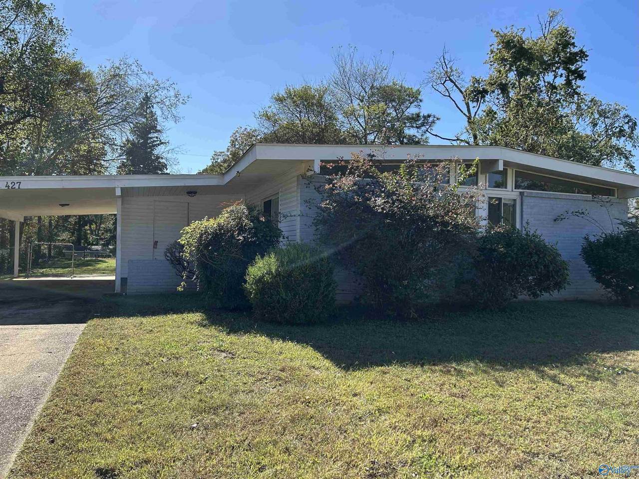 427 South Edgemont Circle - Photo 1