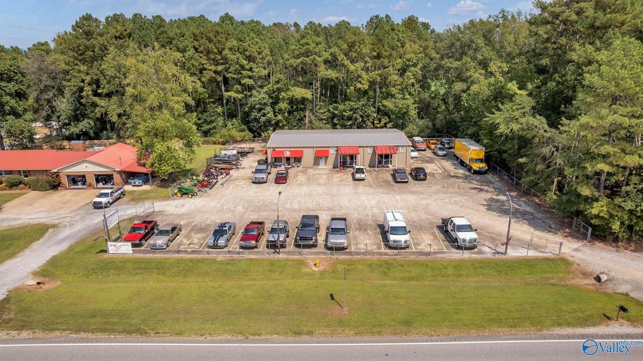 9639 Highway 431 South - Photo 1