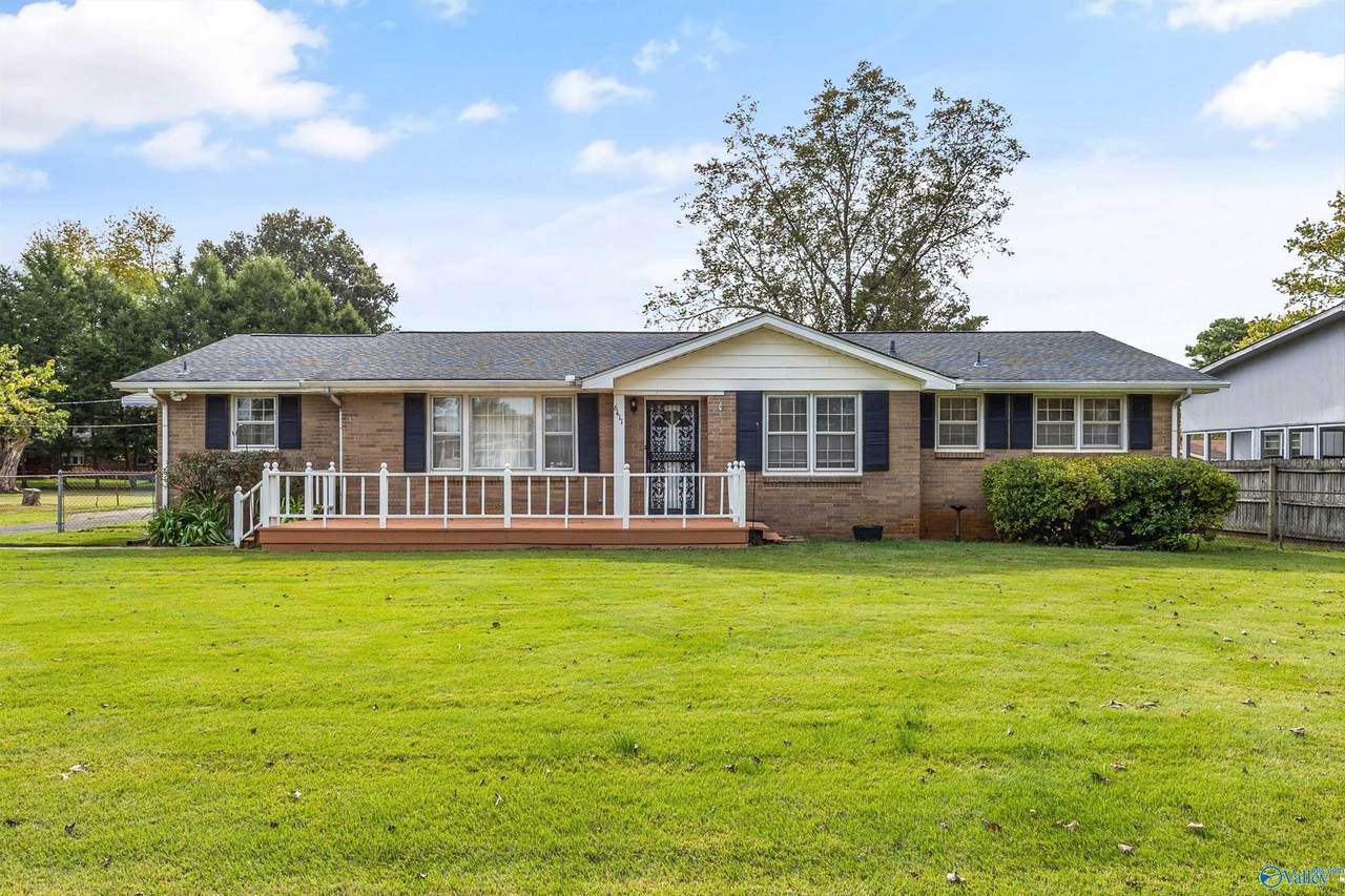 6411 Robinhood Lane - Photo 1