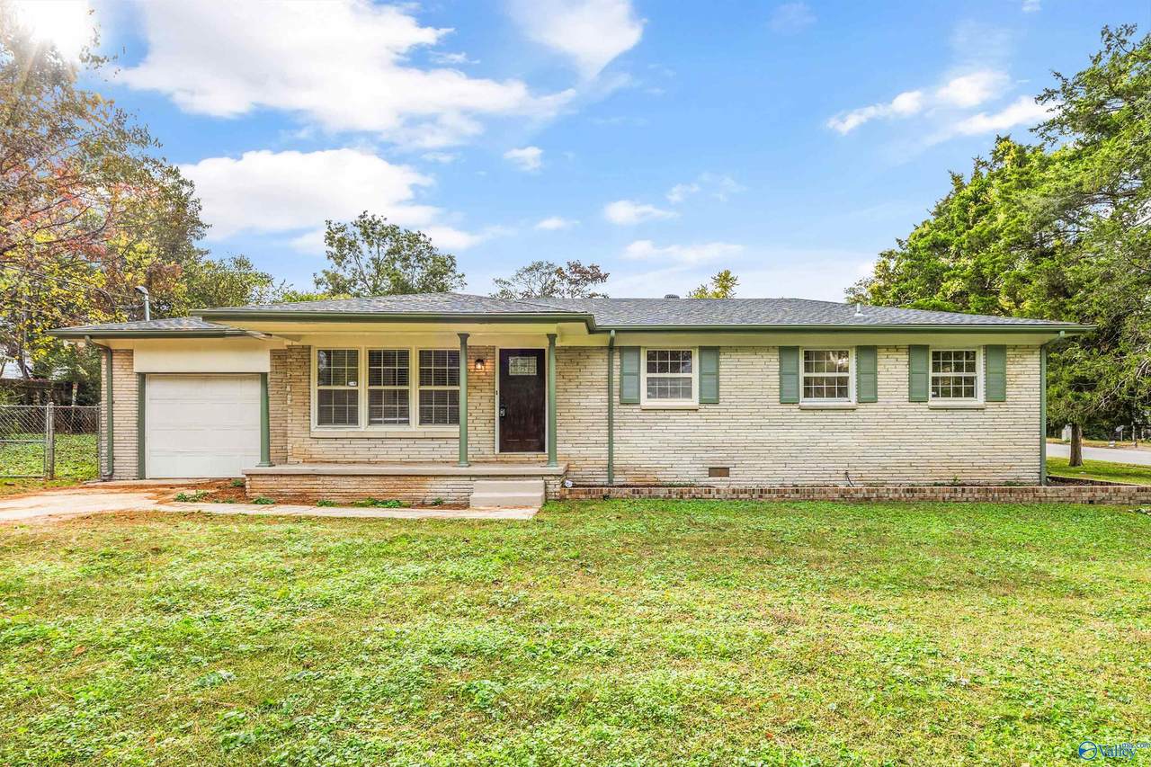 3959 Tanglebush Lane - Photo 1