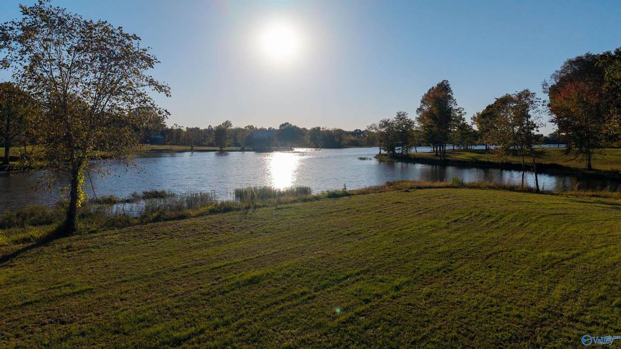 https://bt-photos.global.ssl.fastly.net/nalmls/1280_boomver_1_21902977-2.jpg