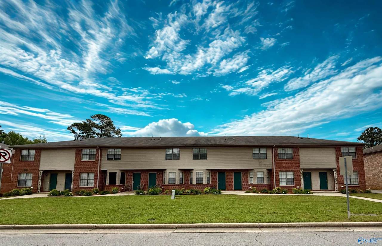 2417 Gaslight Place - Photo 1