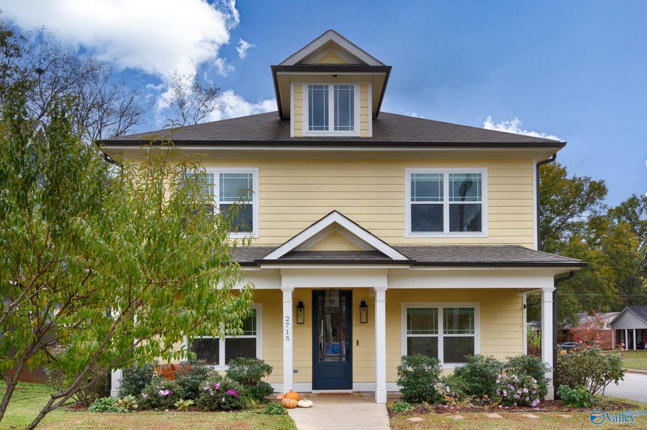 2715 7th Avenue - Photo 1