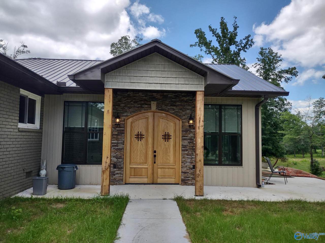 435 Barbee Lane - Photo 1