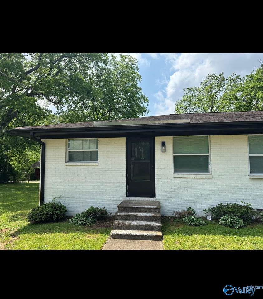 1114 Oakwood Avenue - Photo 1