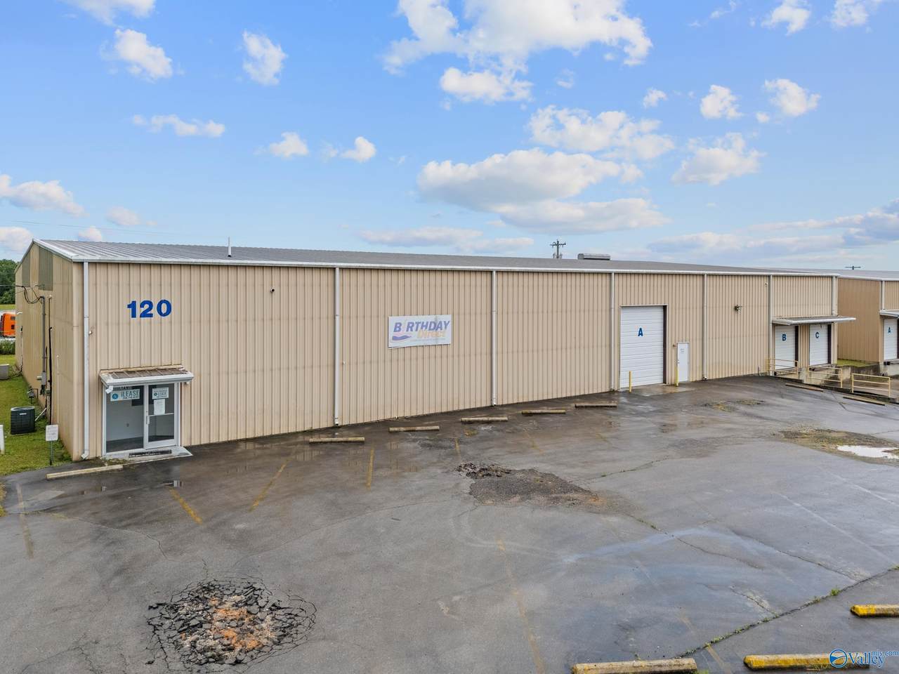 120 Commerce Street - Photo 1