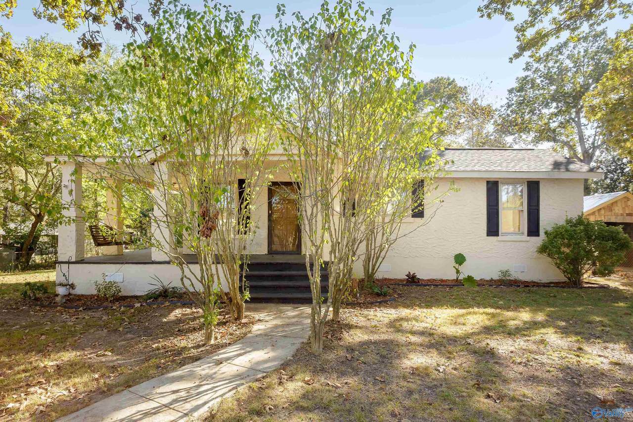 526 Florida Avenue - Photo 1