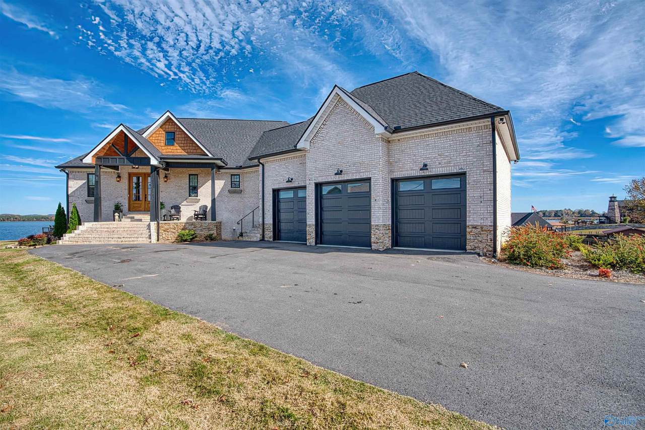 204 County Road 469 - Photo 1