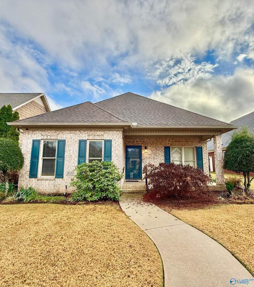 2037 Park Terrace - Photo 1