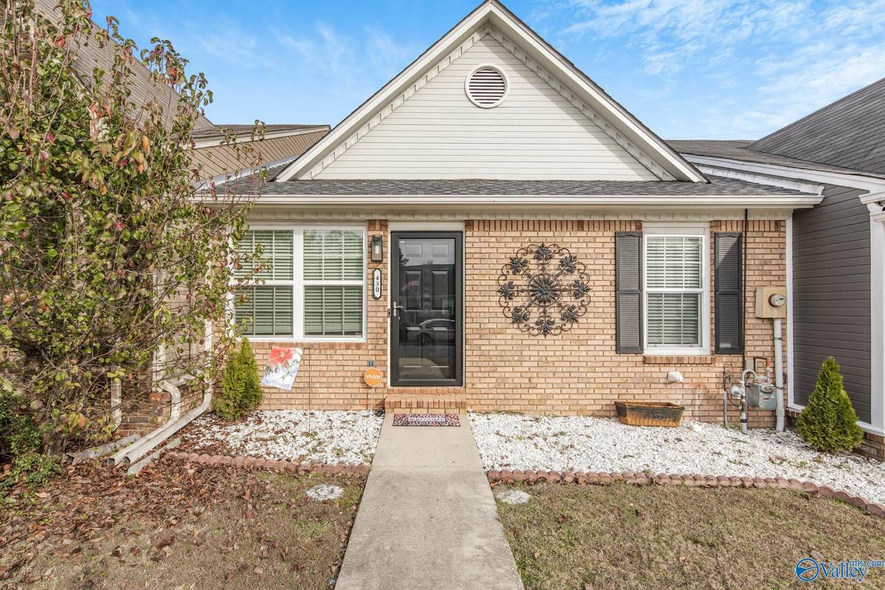 430 Autumnwood Drive - Photo 1