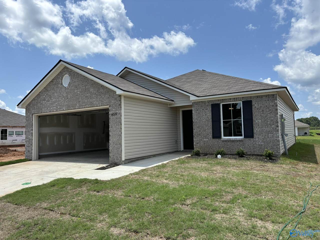 4022 Hudson Court - Photo 1