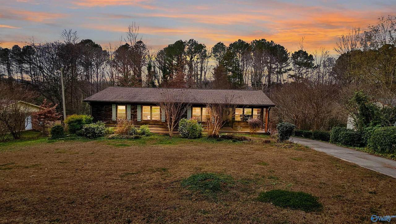 417 Mcfoilton Lane - Photo 1