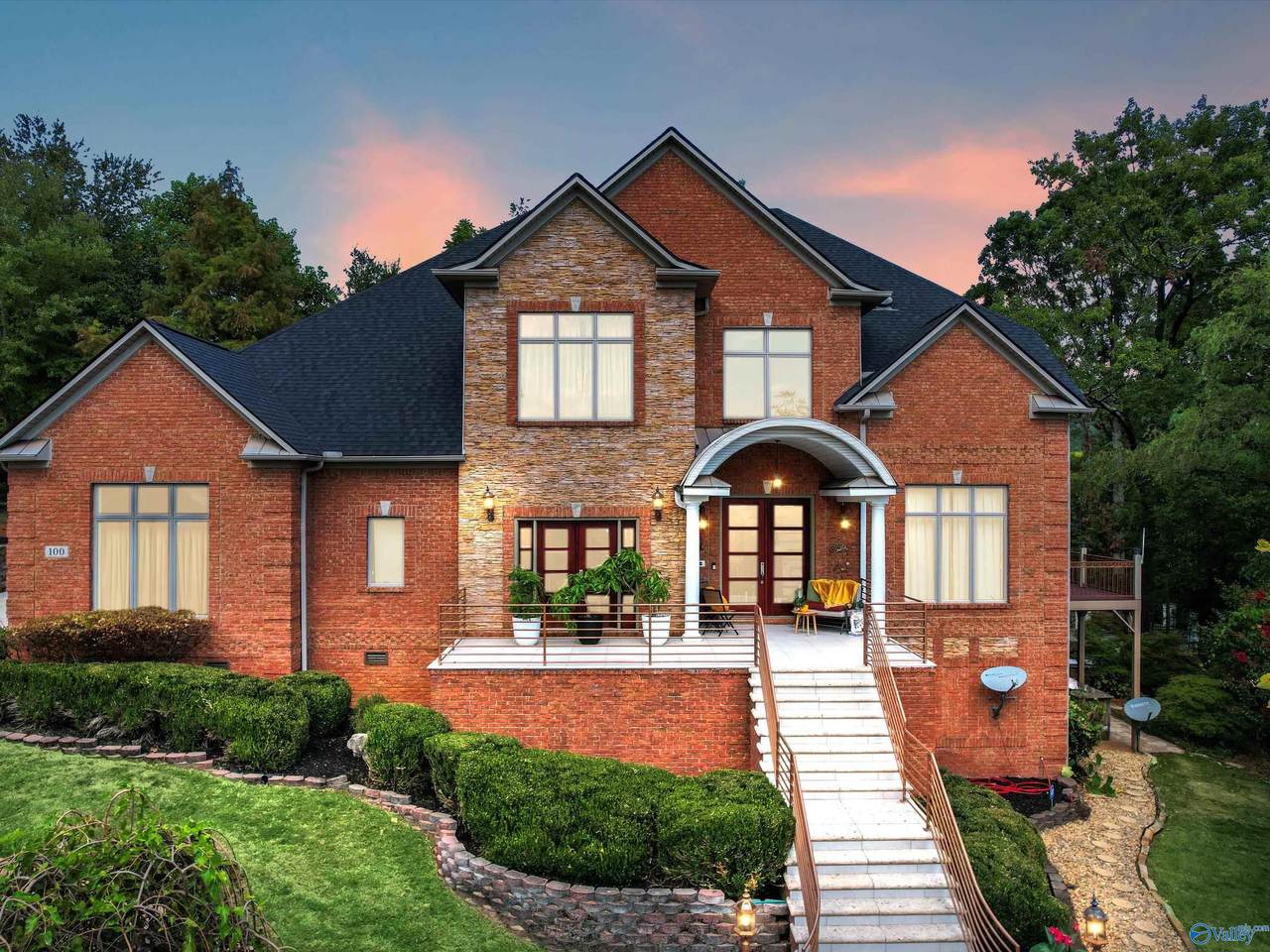 100 Windy Way Drive - Photo 1