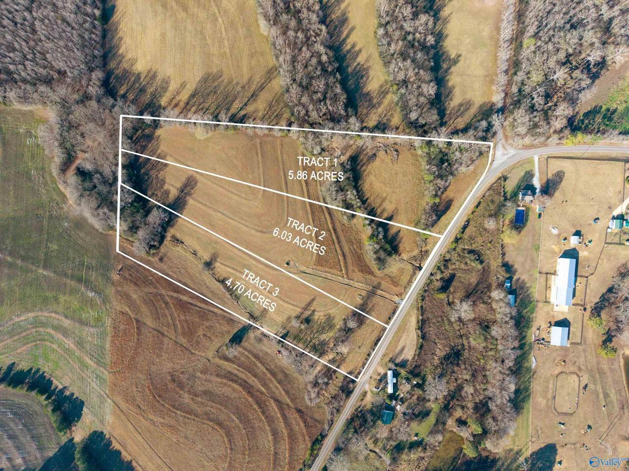 7525 Upper Snake Road - Photo 1