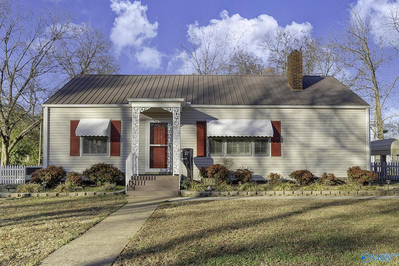 1502 Tower Street - Photo 1