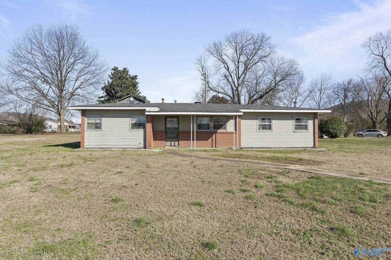 178 Wilkenson Drive - Photo 1