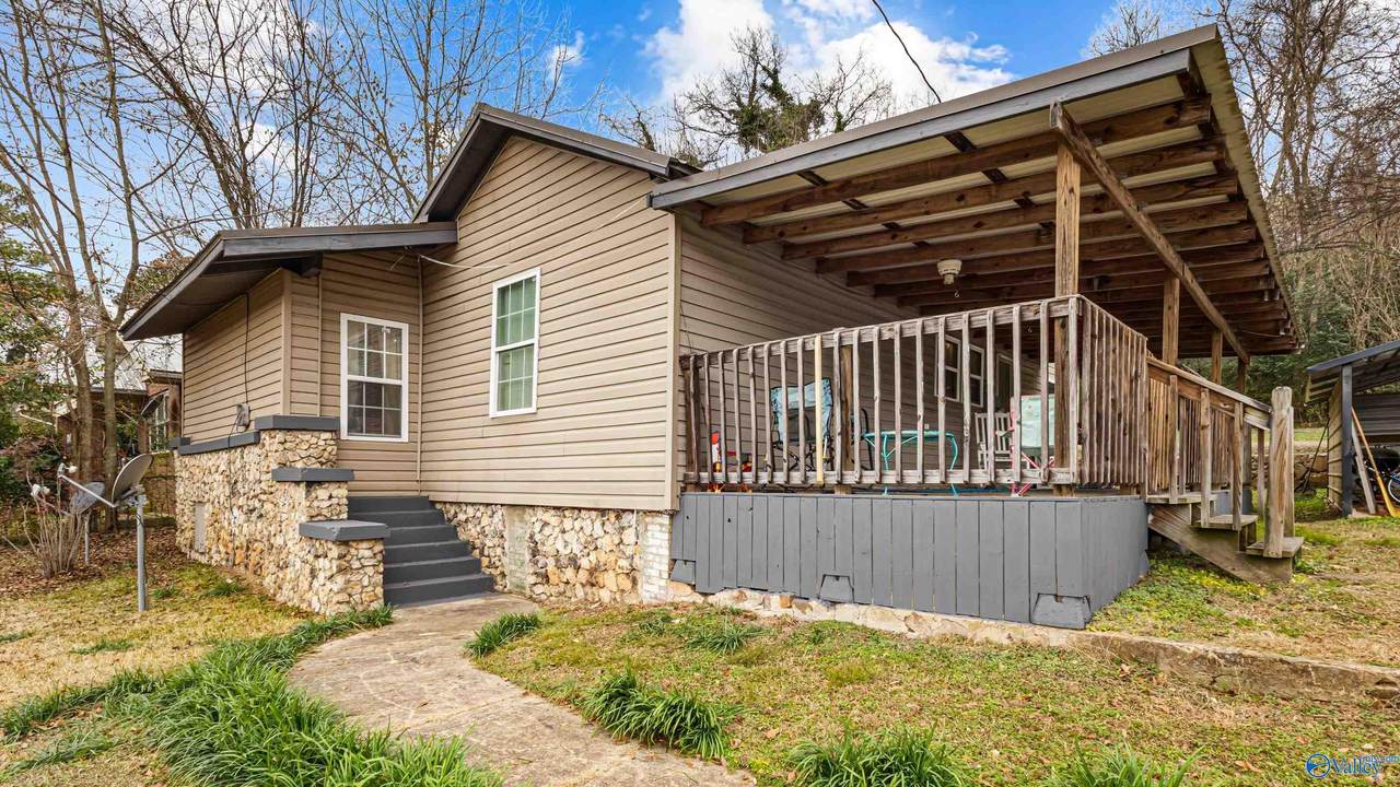 604 Highland Avenue - Photo 1