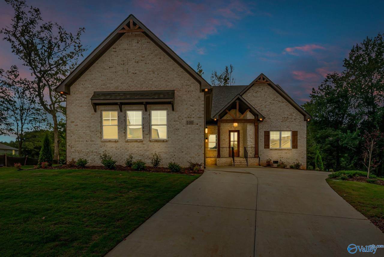 133 Marlbrook Drive - Photo 1