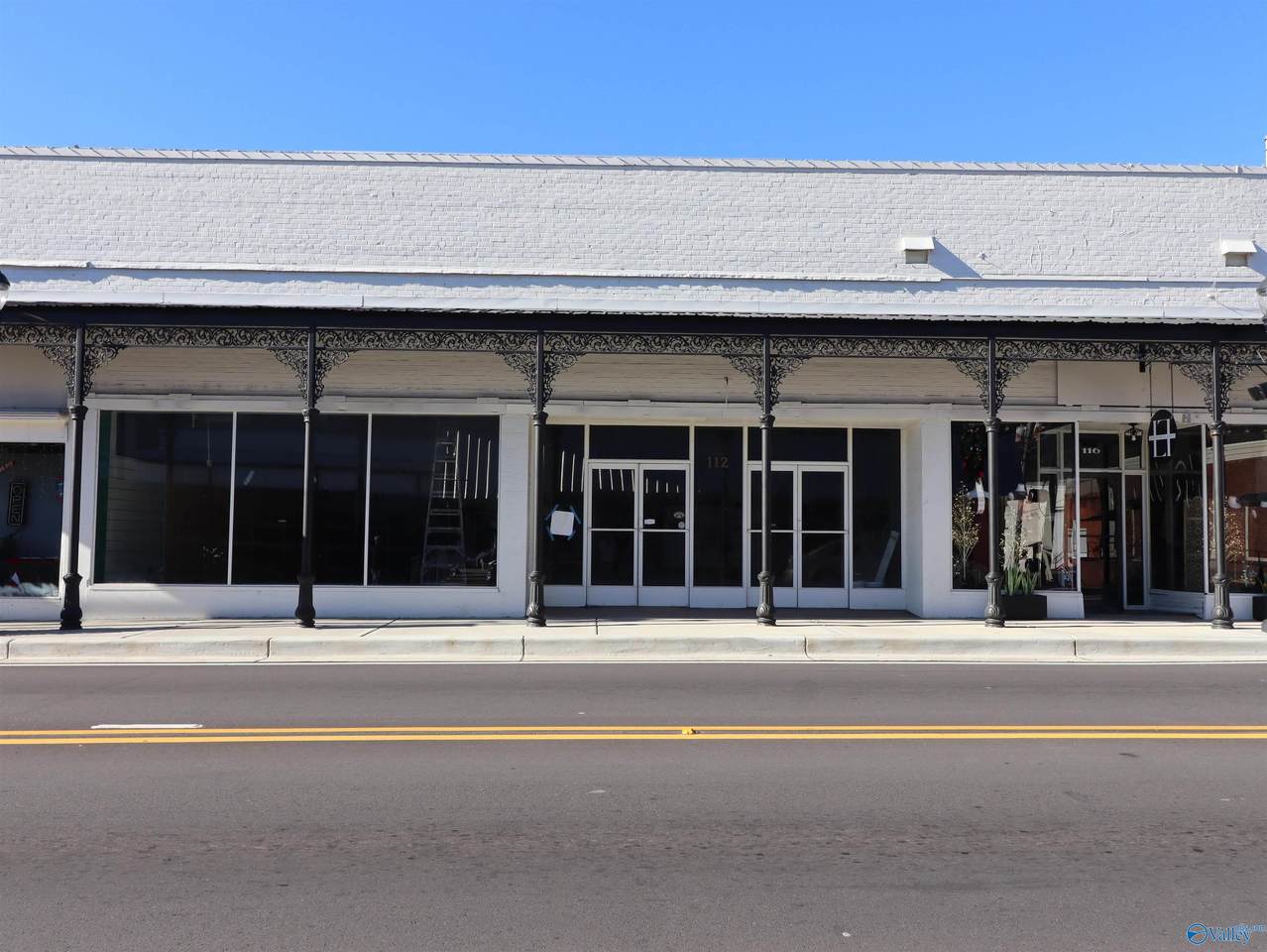 112 Gault Avenue - Photo 1