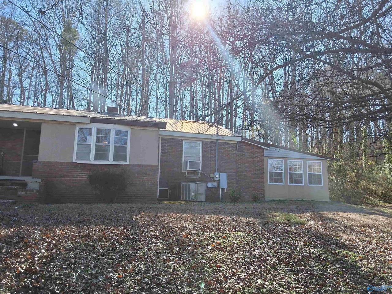 105 Pine Street - Photo 1