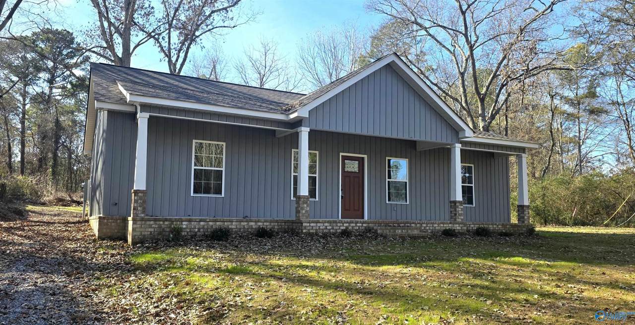 90 County Road 587 - Photo 1