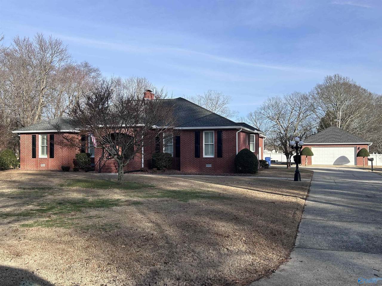 104 Country Club Road - Photo 1