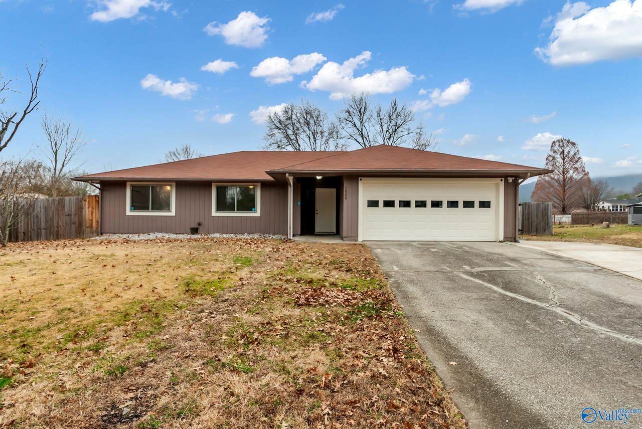 2009 Tuliptree Drive - Photo 1