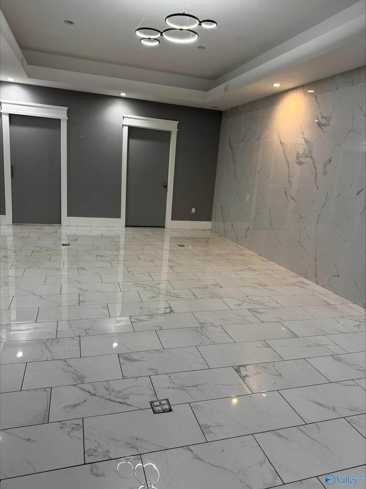 4206 Oakwood Avenue - Photo 1