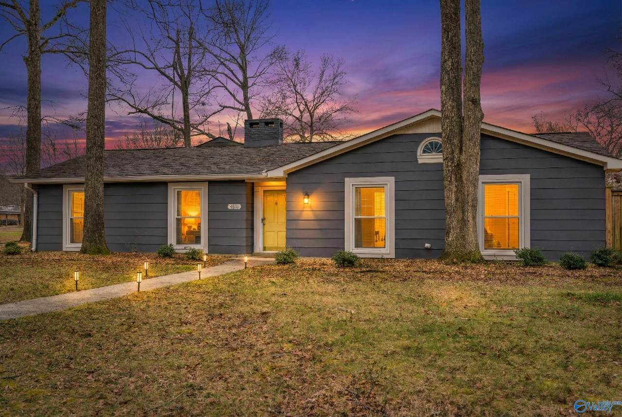 2511 College Street - Photo 1