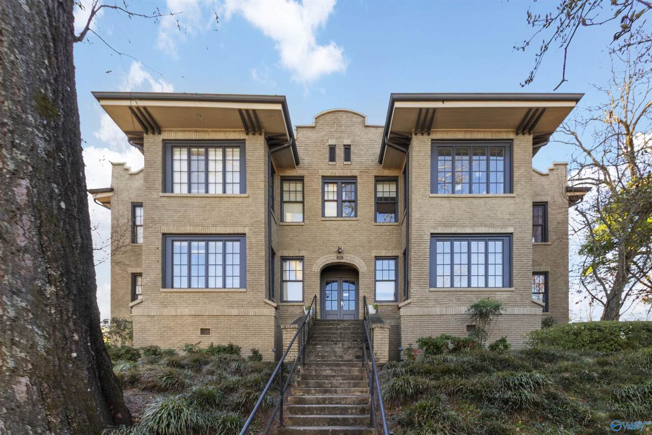 3123 Highland Avenue - Photo 1