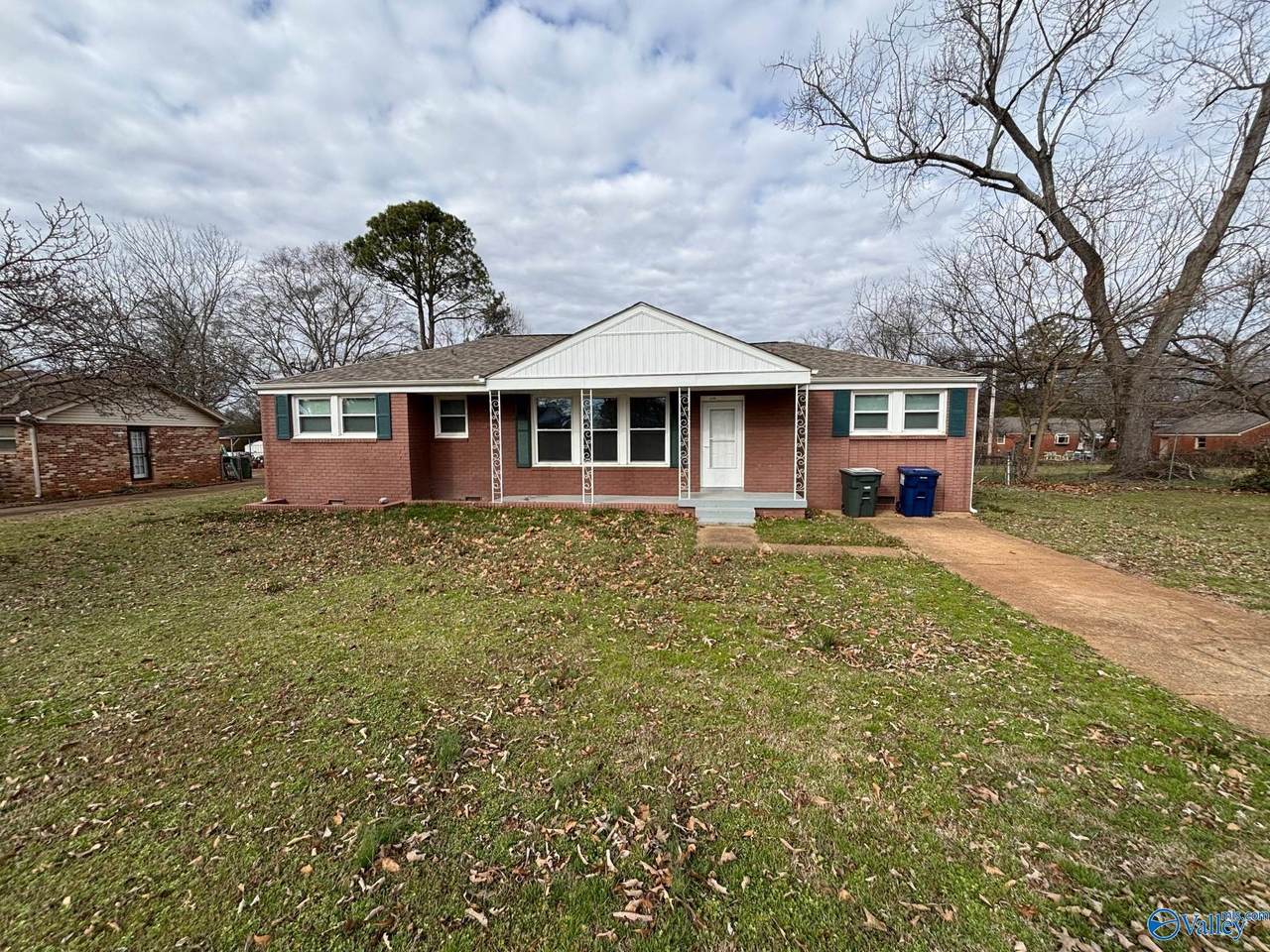 2206 Harris Road - Photo 1