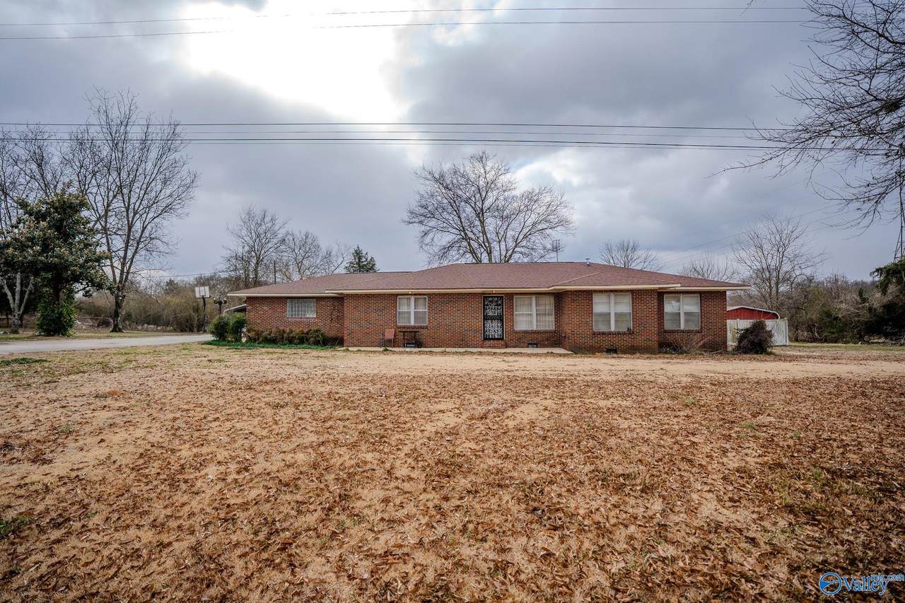 2674 County Road 343 - Photo 1