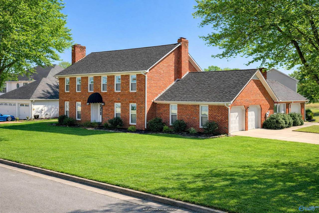 2219 Carleton Drive - Photo 1