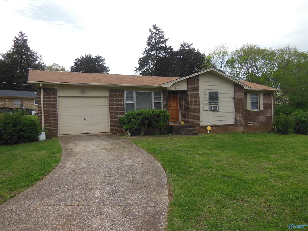 3814 Timwood Drive - Photo 1