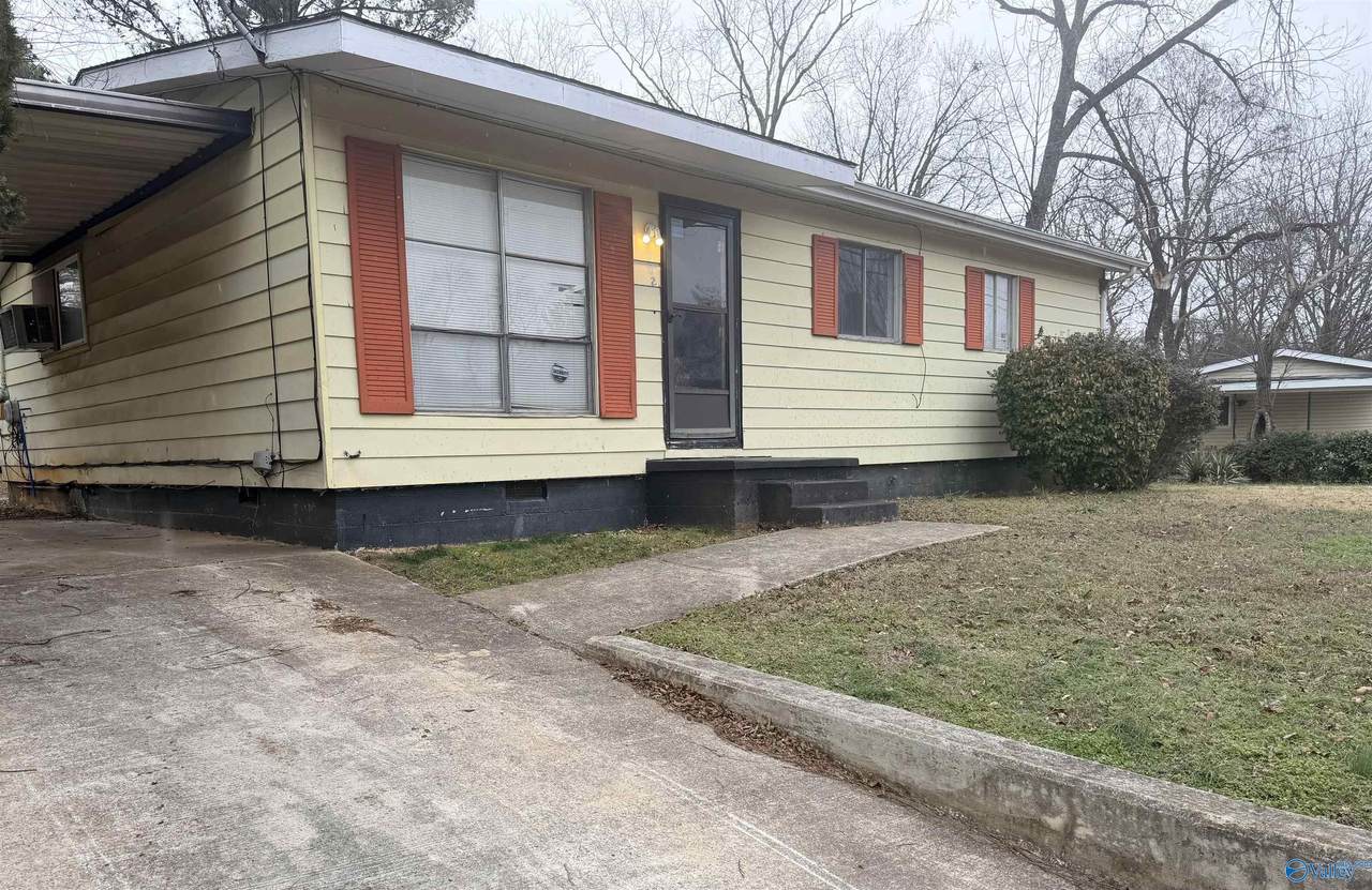 702 Mastin Lake Road - Photo 1