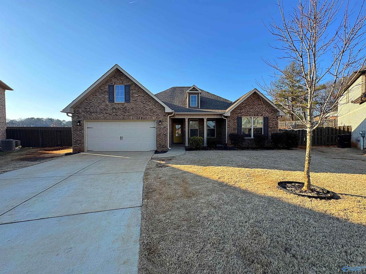 120 James Parcus Circle - Photo 1