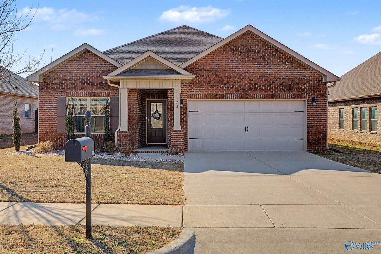 126 Shrewsberry Drive - Photo 1