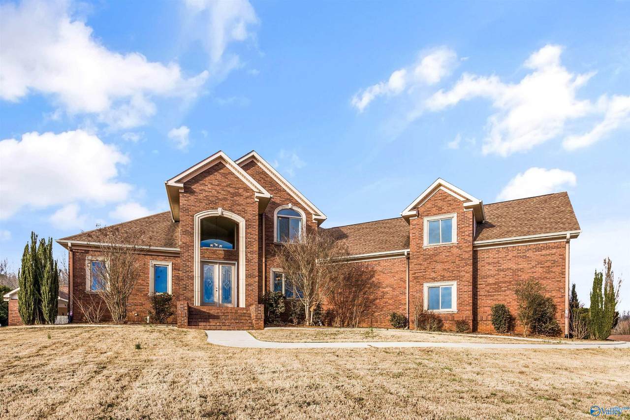 204 Timber Oak Road - Photo 1