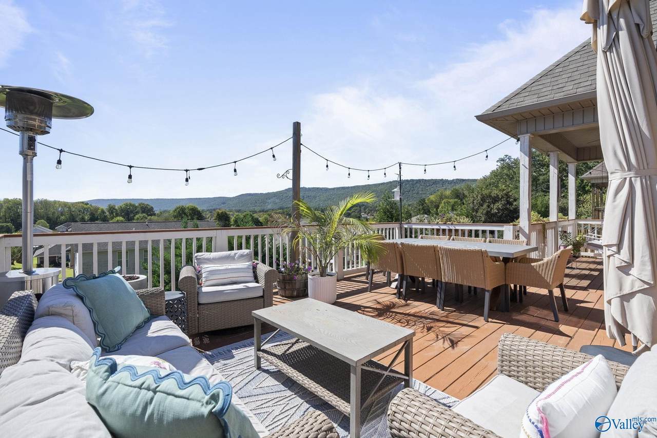 6806 Breyerton Way - Photo 1
