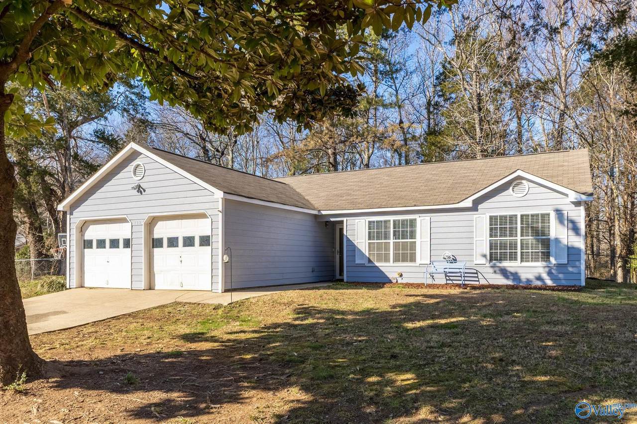 212 Buffalo Creek Drive - Photo 1