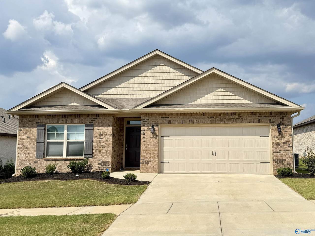 7008 Nearpath Drive - Photo 1