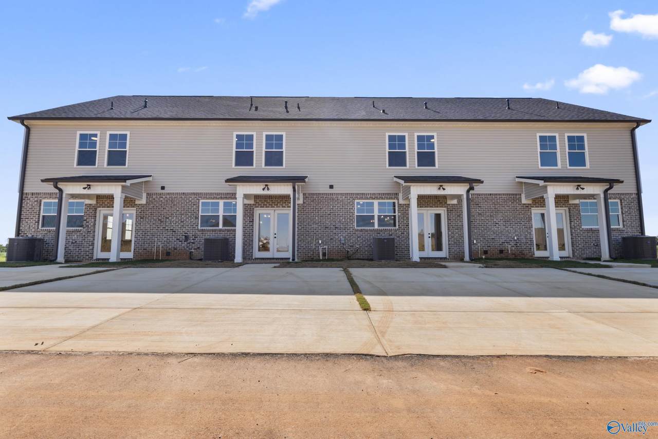 245 Susan Lynn Drive - Photo 1