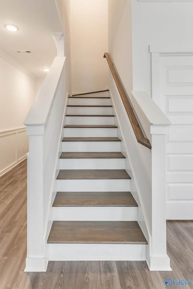https://bt-photos.global.ssl.fastly.net/nalmls/1280_boomver_1_21910610-2.jpg