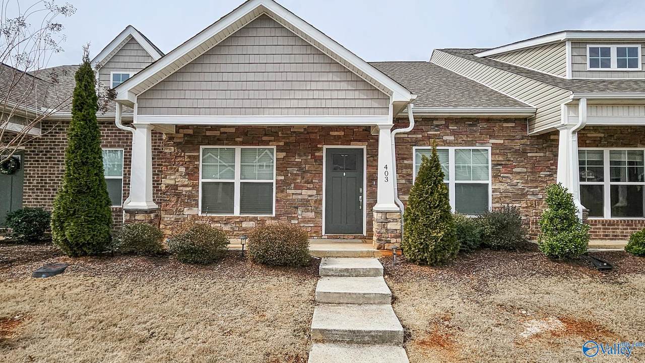 403 Edgebrook Drive - Photo 1