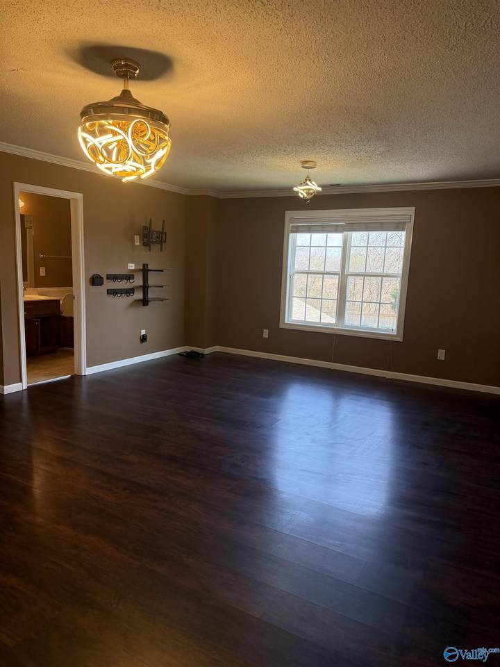 https://bt-photos.global.ssl.fastly.net/nalmls/1280_boomver_1_21911340-2.jpg