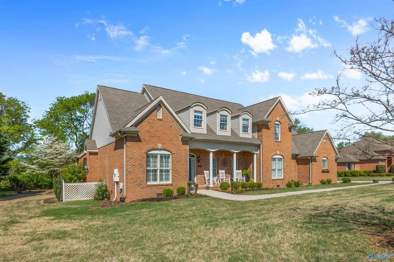 110 Danika Drive - Photo 1