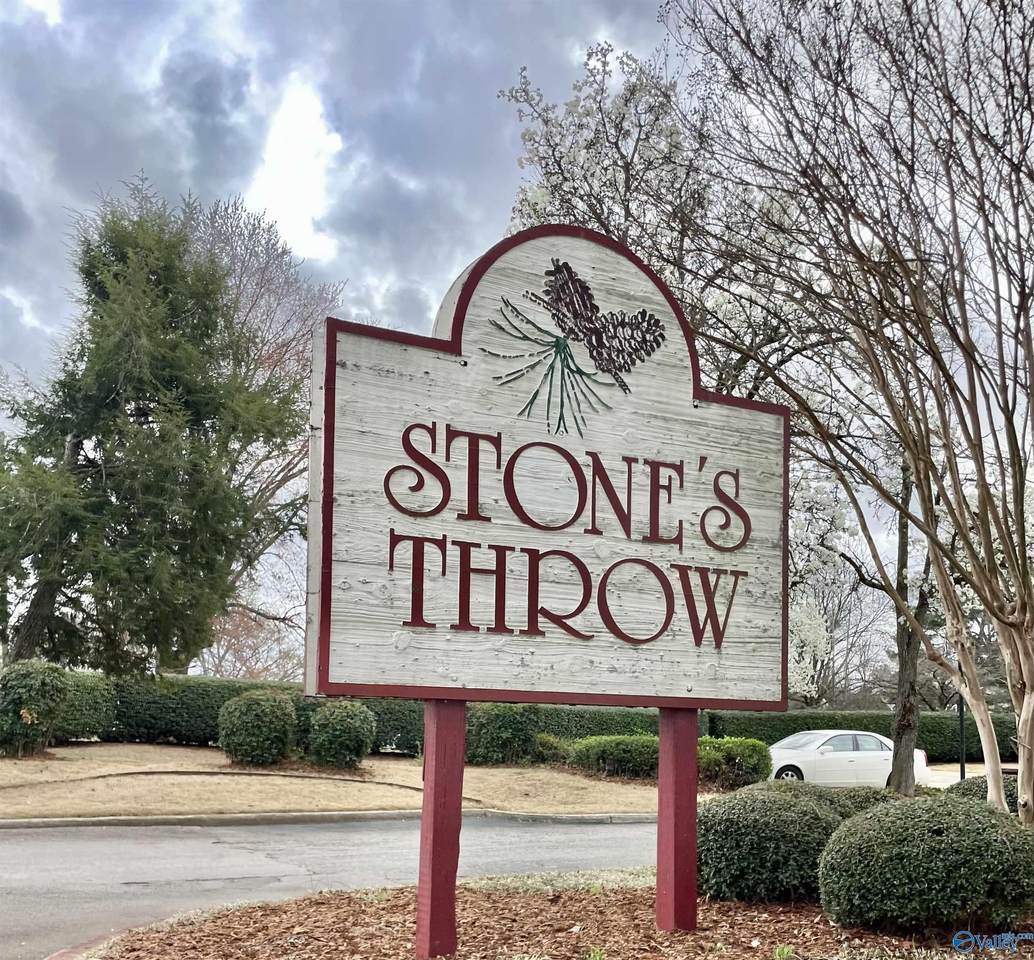 1012 Stones Throw Drive - Photo 1