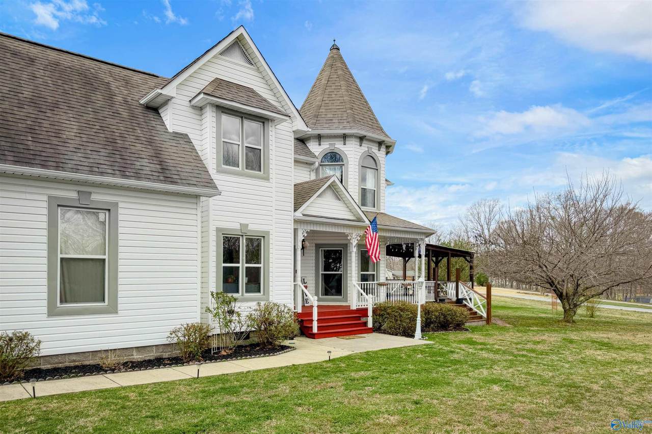 1895 County Road 305 - Photo 1