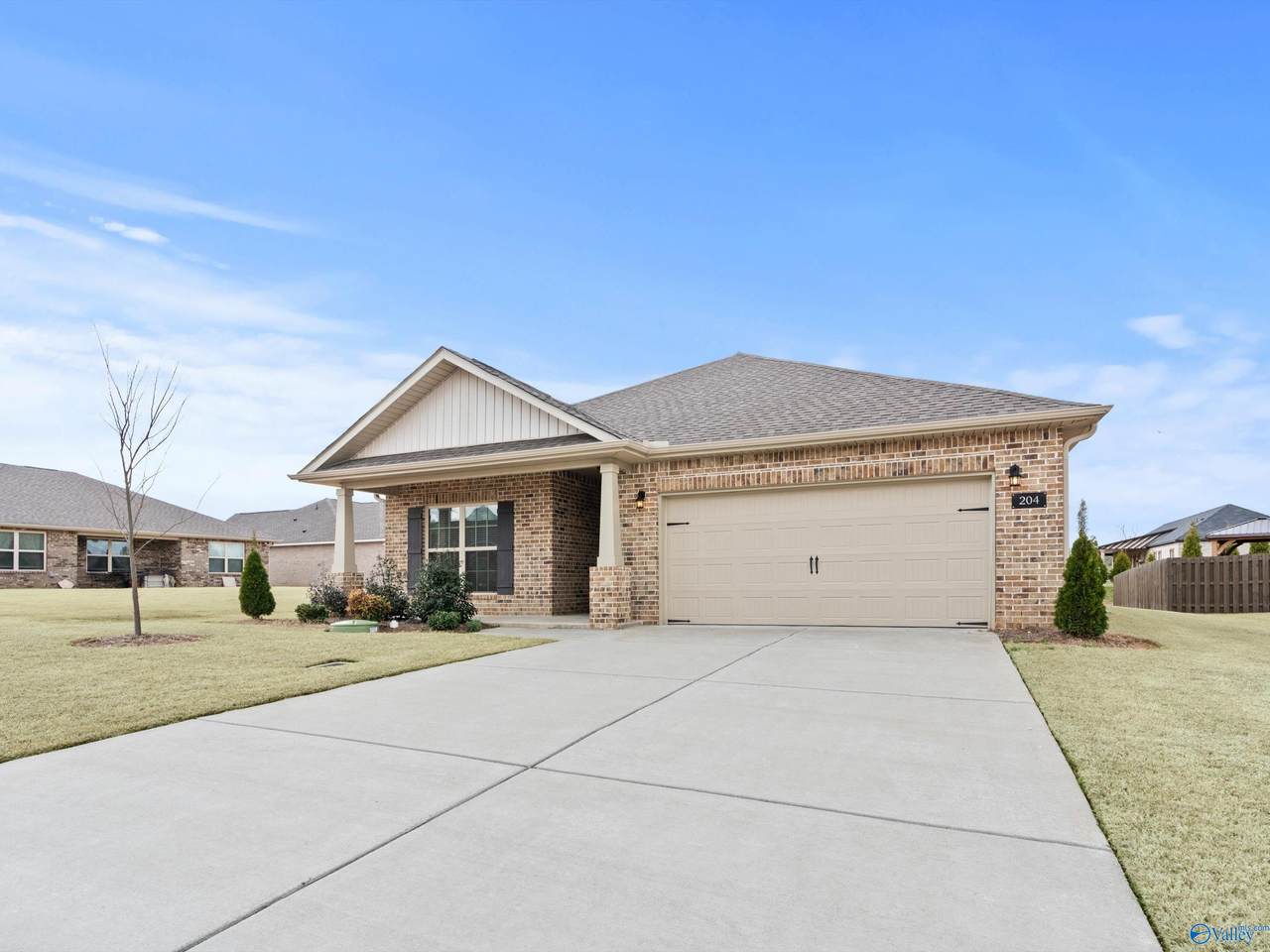204 Joan Circle - Photo 1